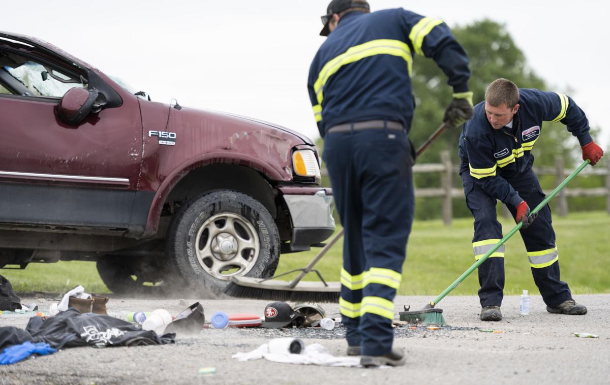 One Man Hospitalized With Non Life Threatening Injuries After Pine Lake Road Crash Crime And Courts Journalstar Com