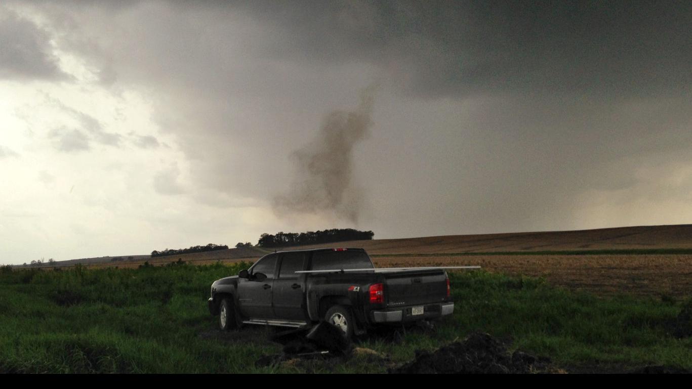 Storms Spin Up Funnel Cloud Weak Tornado Local Journalstar Com
