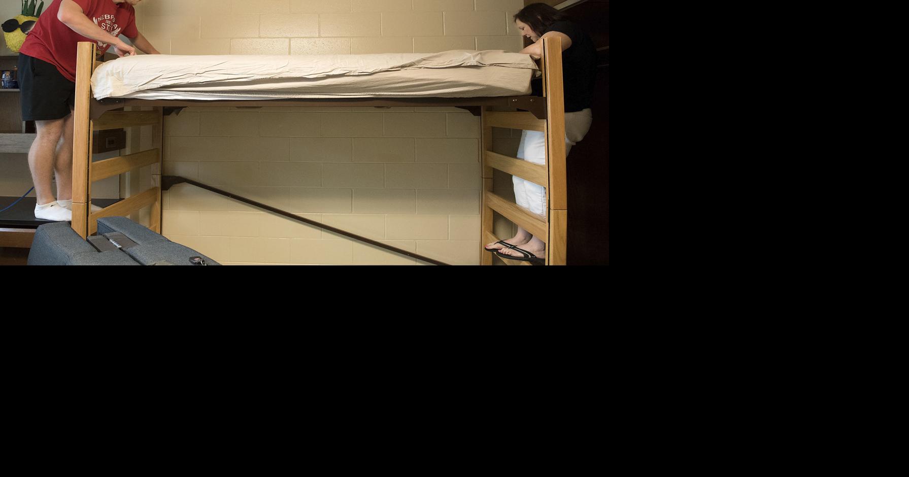 Photos Movein begins at UNL