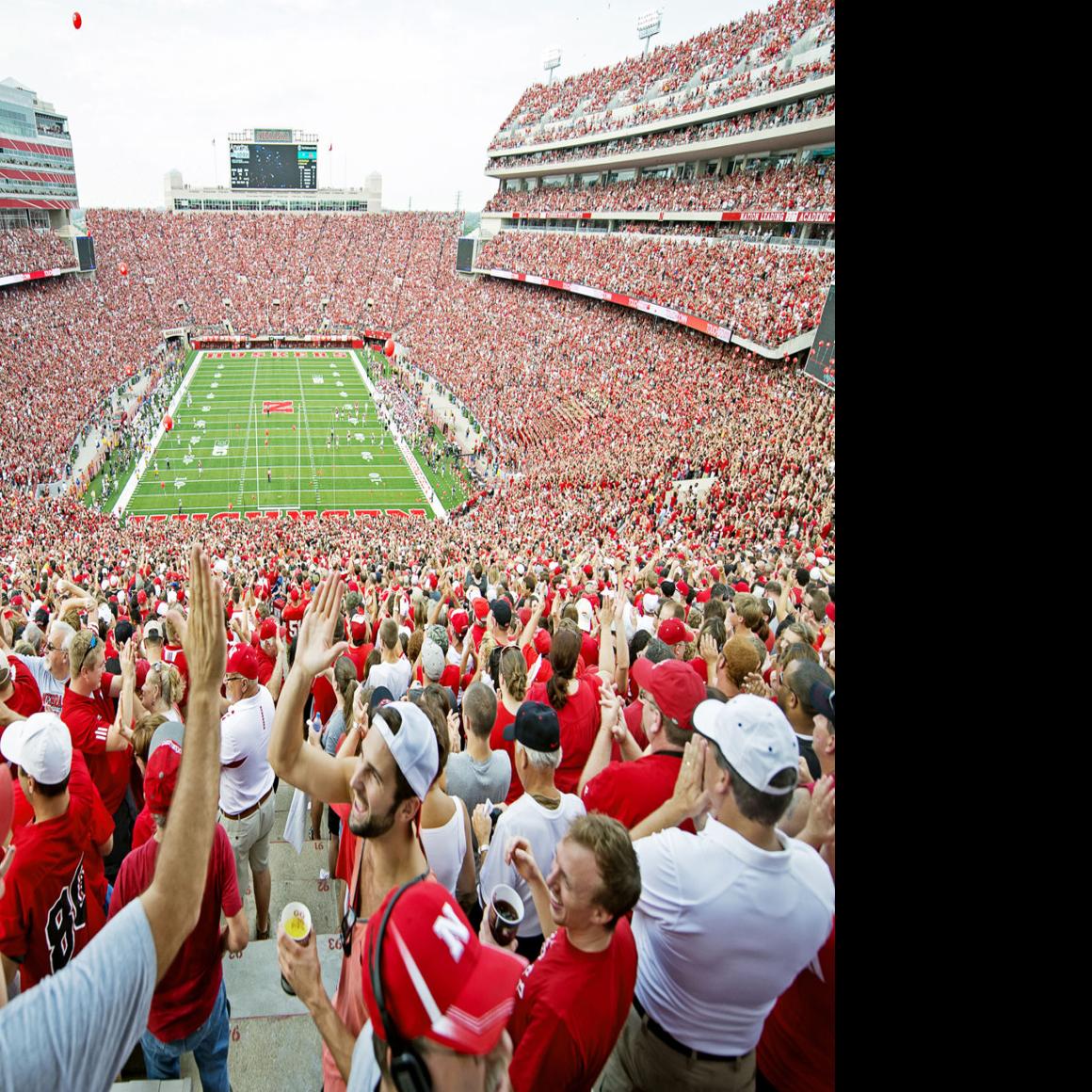 For Now No Fans Allowed In Memorial Stadium When Huskers Return To The Field Football Journalstar Com