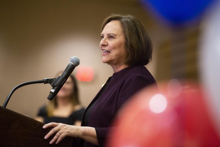 Senator Deb Fischer wins re-election