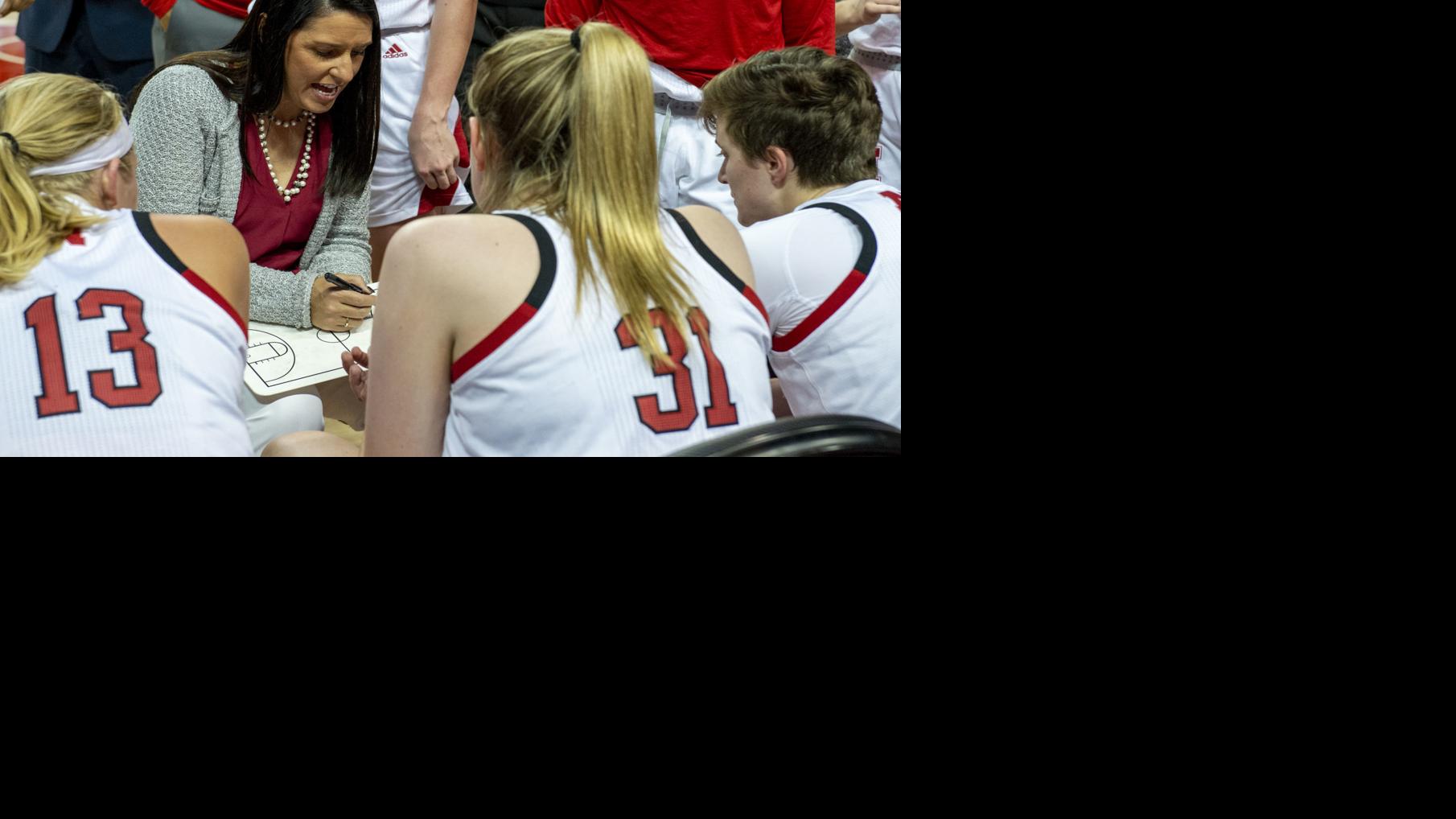 Nebraska Coaches Still Working To Replenish Women S Basketball