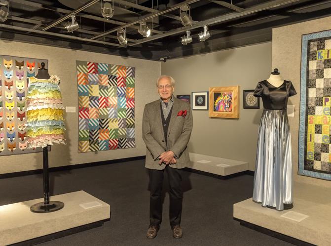 Hillestad in gallery