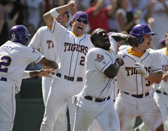 COLLEGE BASEBALL: JUN 06 College World Series - Super Regional - Rice at  LSU