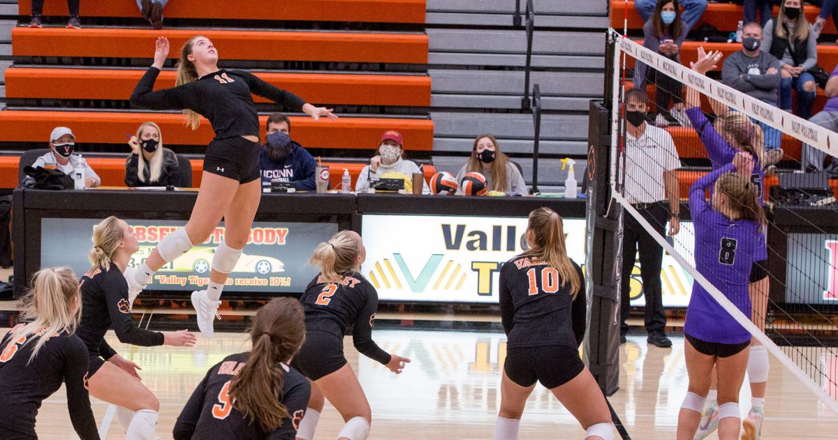 Future Huskers and top volleyball recruits to face off at Omaha Skutt Future Huskers and top volleyball recruits to face off at Omaha Skutt