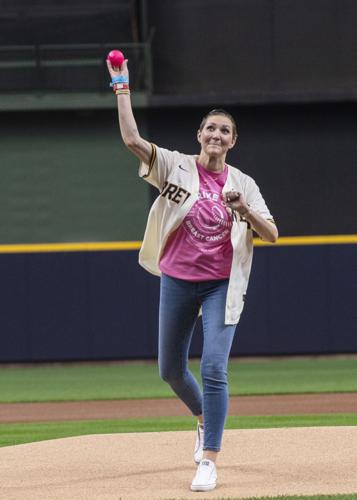 Cubs welcome cancer survivor on Mother's Day