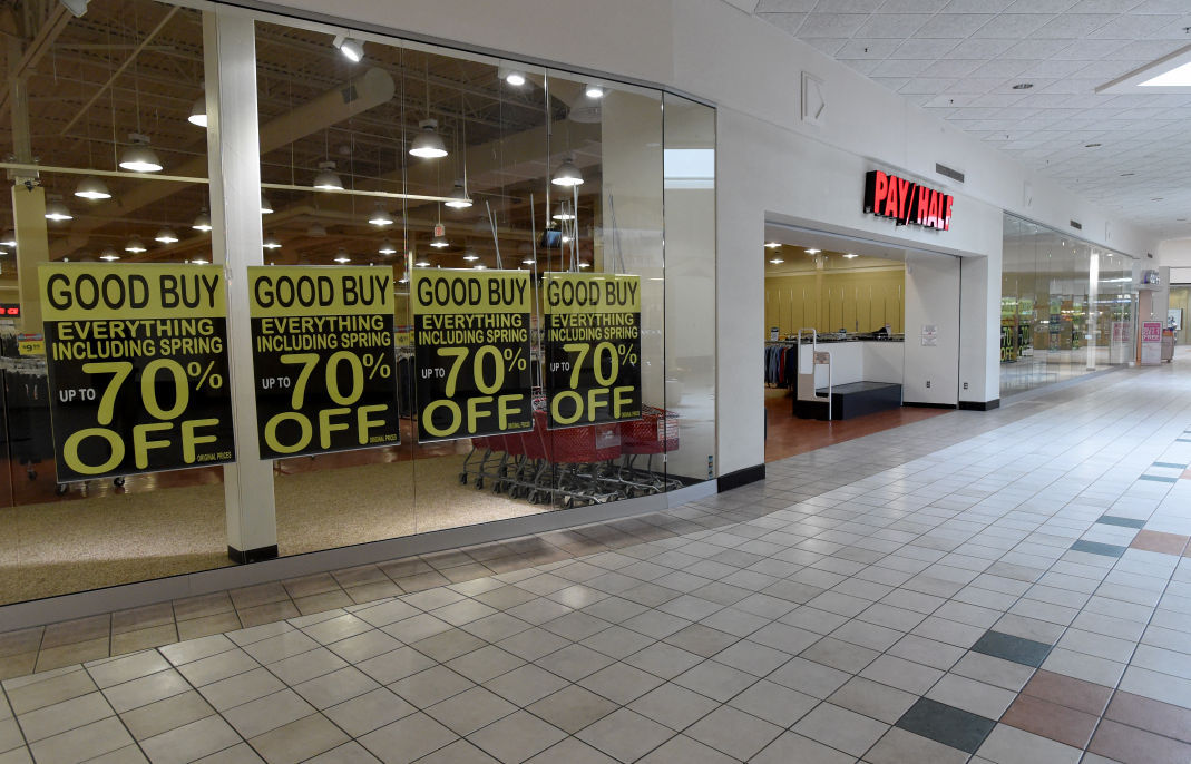 Loss of anchor stores at Regency may set mall adrift Local News