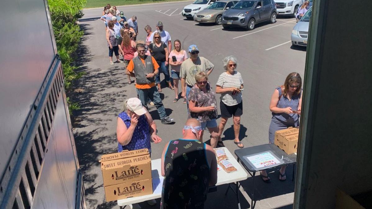 From farm, to truck, to you | "The Fruit Truck" to make a fresh produce pit stop in Sturtevant Thursday - Vimarsana News