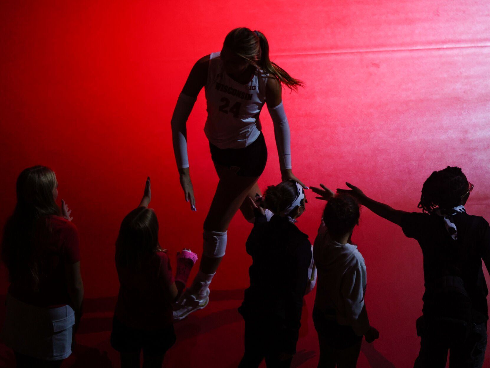 Back row attacks add new weapon for Wisconsin volleyball