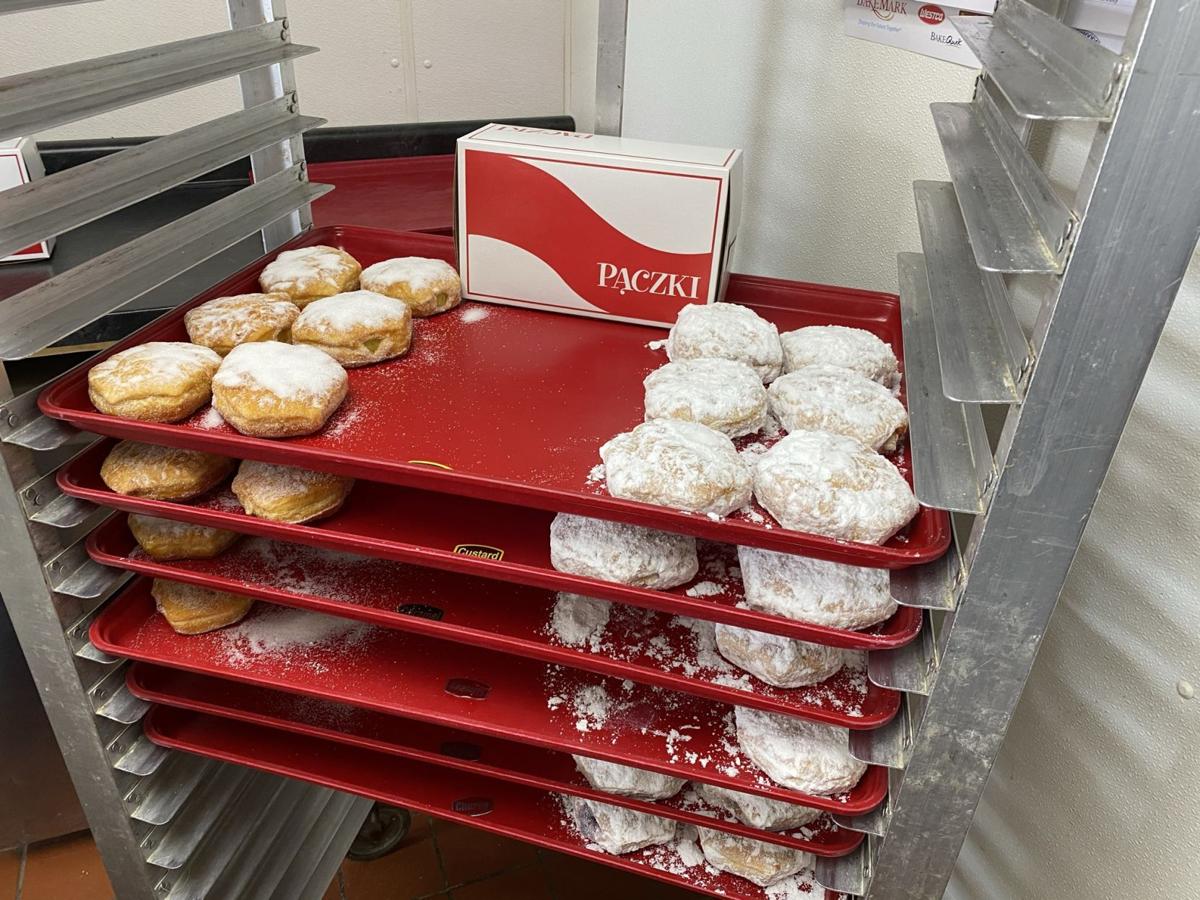 Ready For Paczkis This Fat Tuesday This Sturtevant Bakery Is Local News Journaltimes Com