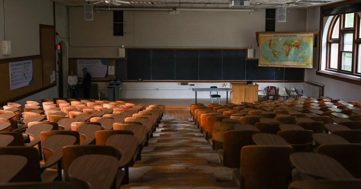 Eligible UW system employees to get 2% raises