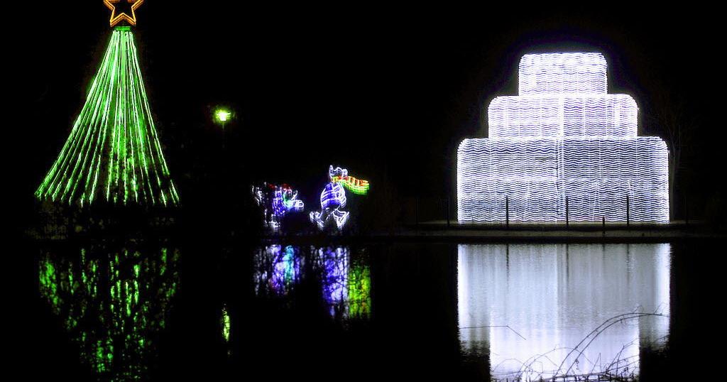 Racine zoo christmas lights