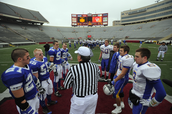 WITH VIDEO Catholic Central wins second straight WIAA Division 7