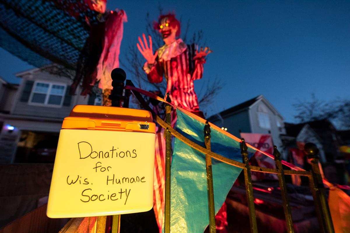 Haunted Front Yard Raising Money For Humane Society Local News Journaltimes Com