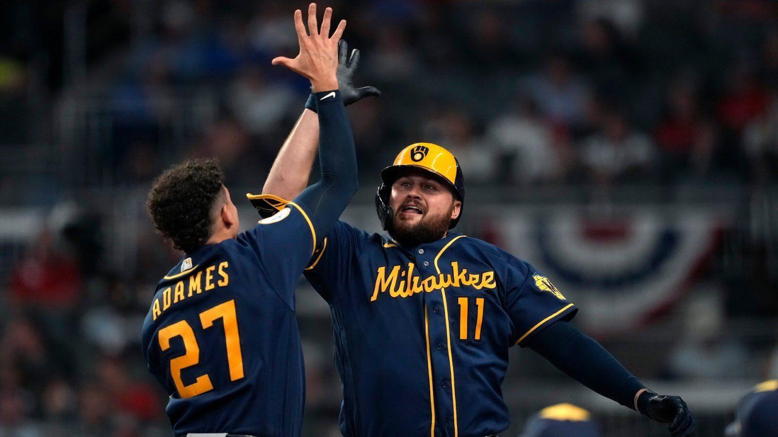 Brewers' Willy Adames gets mixed updates after getting hit by foul ball