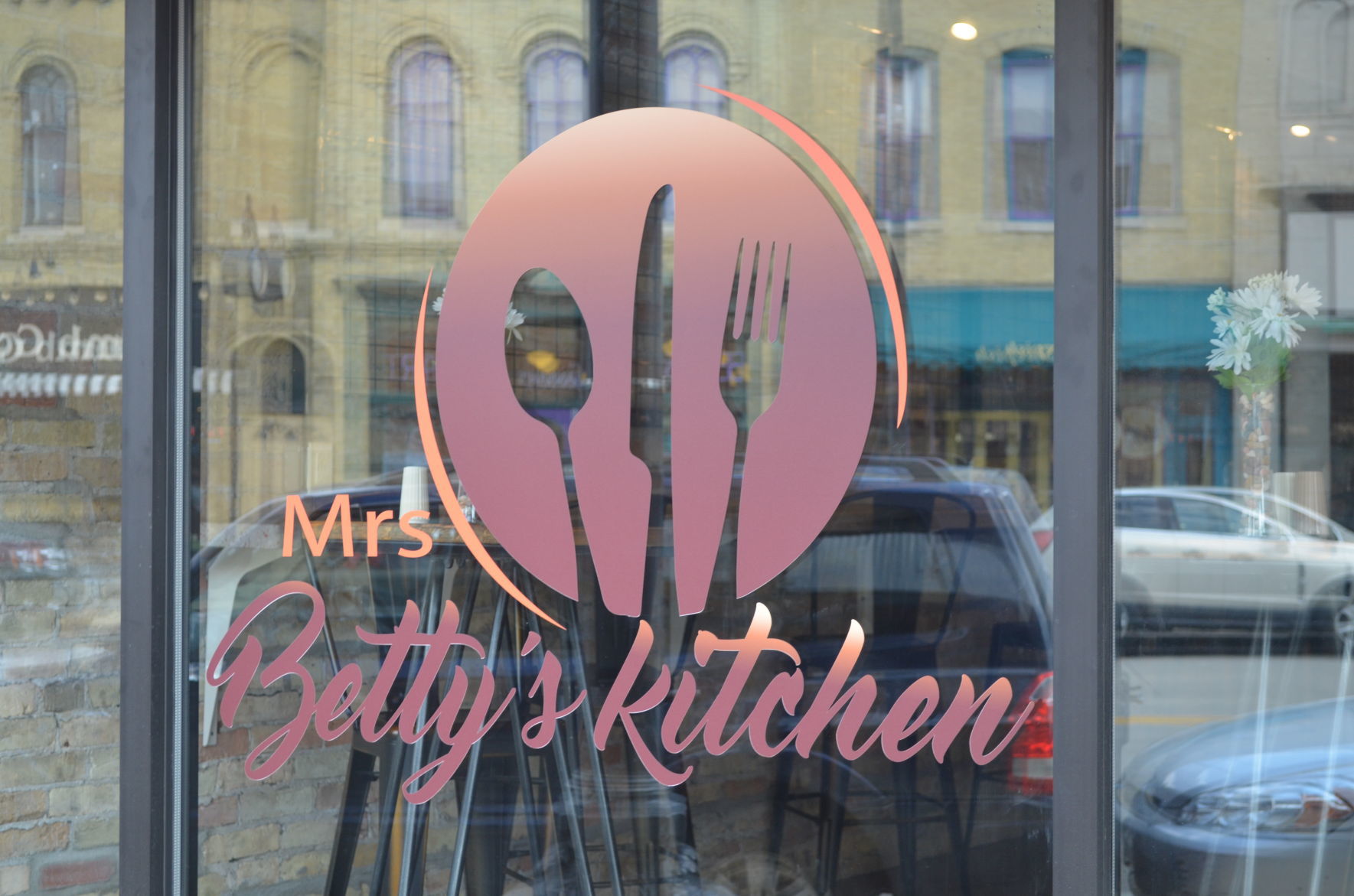 Mrs. Betty’s Kitchen Opens In Downtown | Money | Journaltimes.com