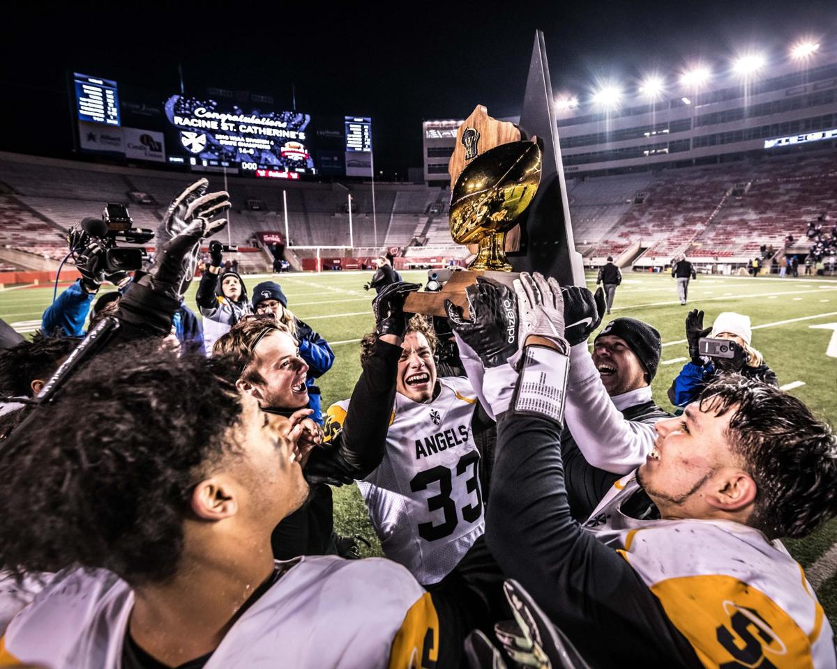 WIAA state football St. Catherine's wins Division 4 state title on