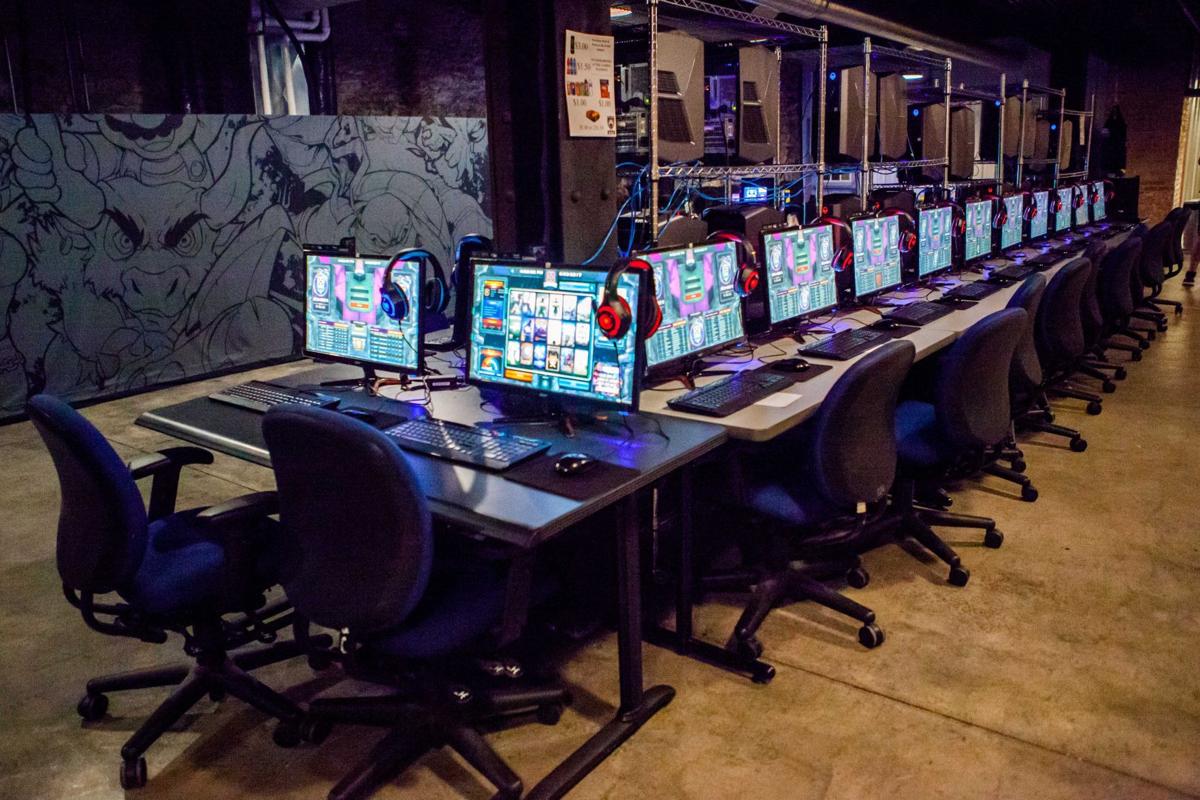 New Downtown gaming lounge opens | Money | journaltimes.com