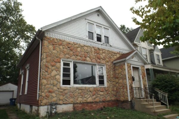 3 Bedroom Home in Racine - $33,000