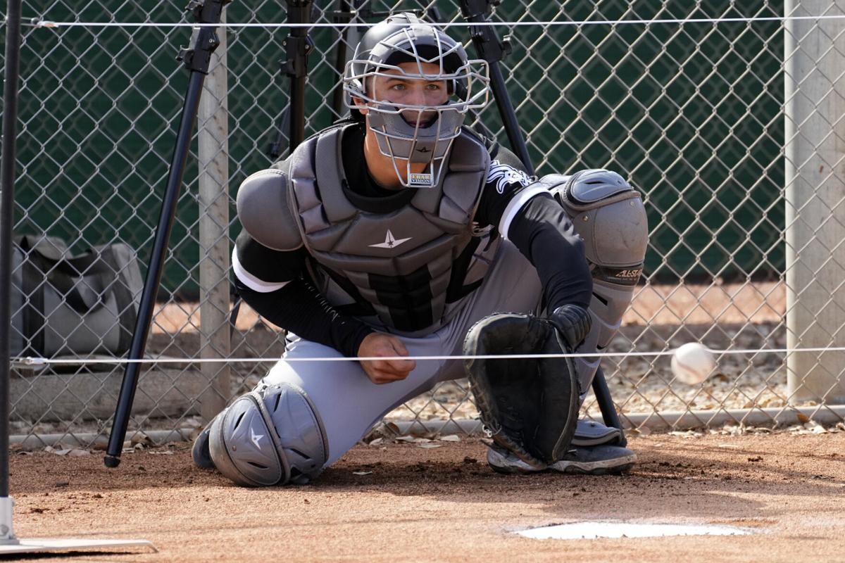 August 11, 2020: Minnesota Twins catcher Mitch Garver #8 catches a