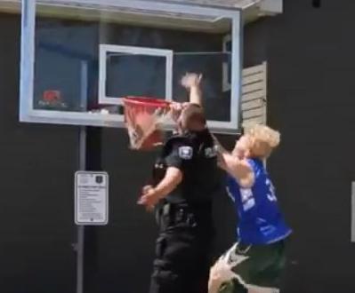 Youtuber Dunks On Racine Police Officer Local News