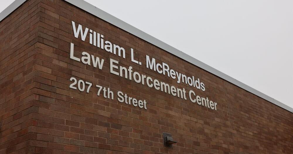Man accepts plea offer in child sex assault case