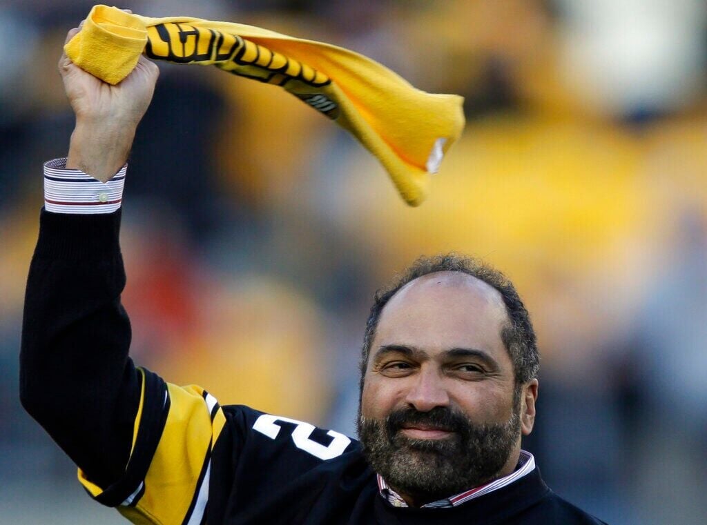 Franco Harris retired jersey display by Pittsburgh Steelers