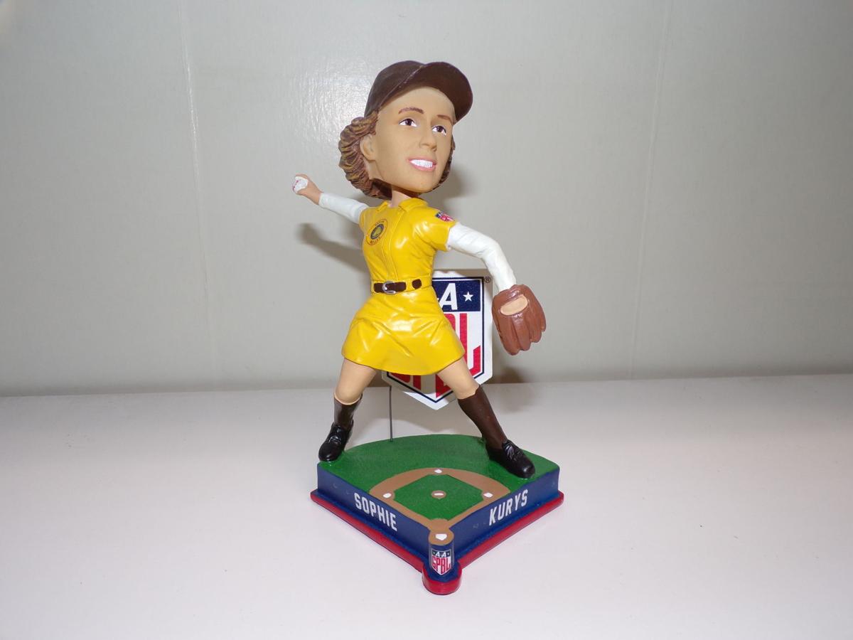 Kenosha Comets AAGPBL Vintage Numbered to 500 Bobblehead AAGPBL