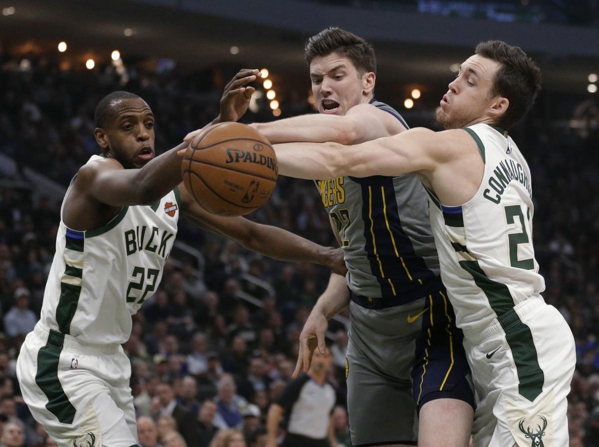Bucks Giannis Middleton Help Beat Pacers 117 98 To Bust Mini