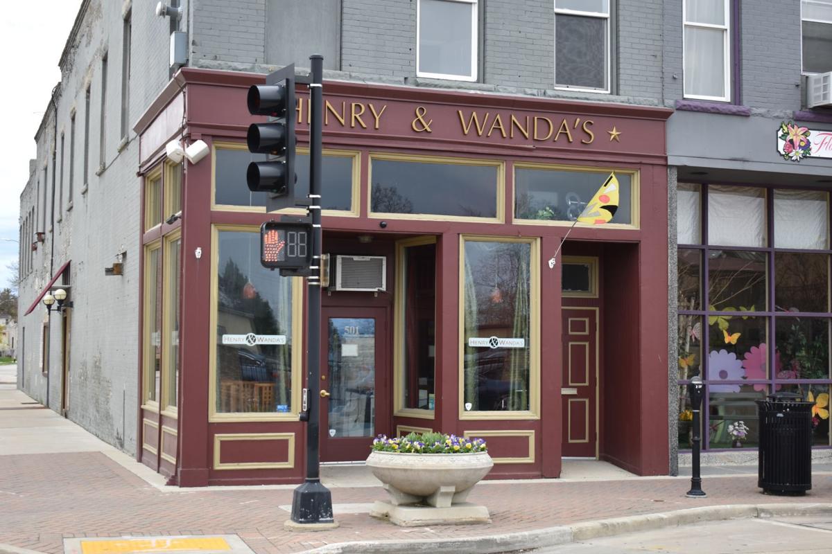 Coming Downtown Restaurant Has Blue Bear Ties Local News New Downtown Restaurant