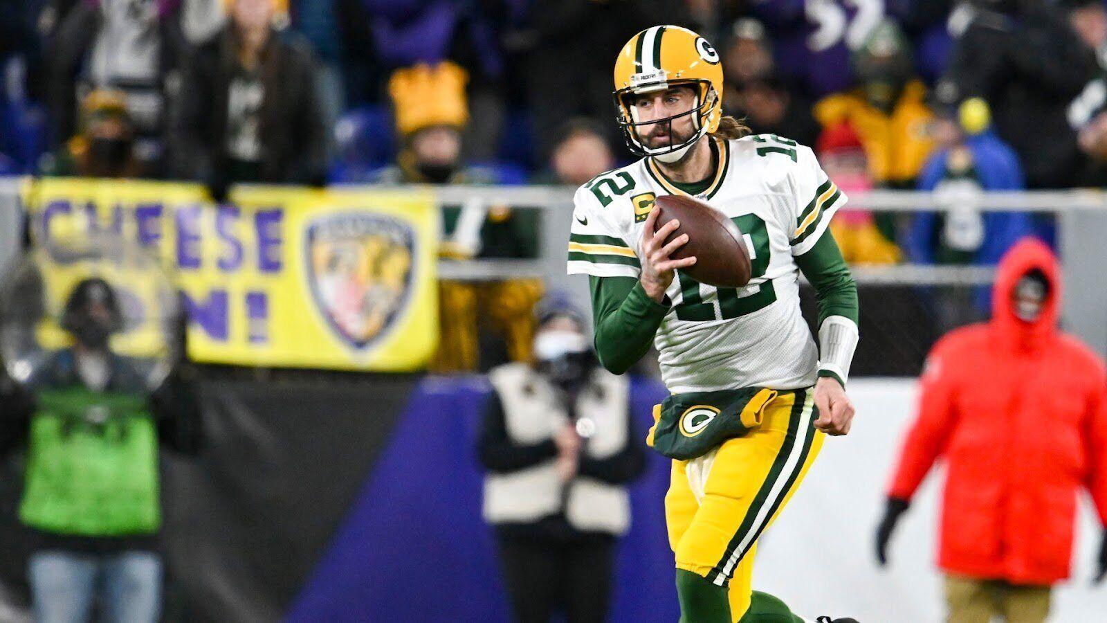 Packers take QB in Mock Draft amid Aaron Rodgers trade talks