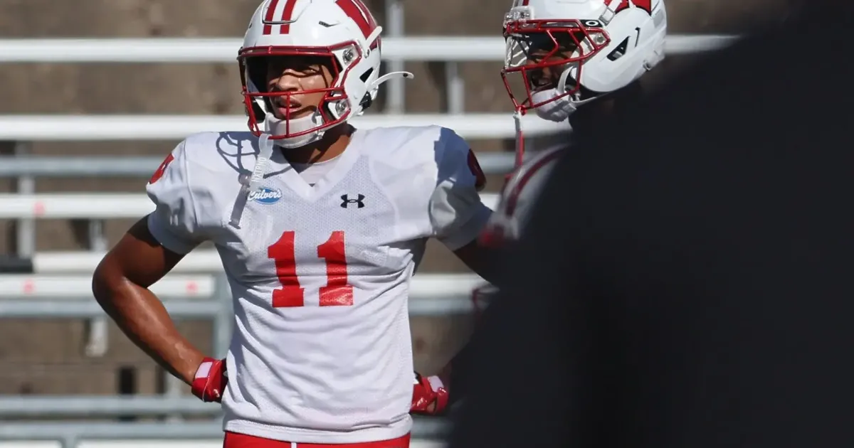UW-Football-Brock-20260817-277169.JPGWIS0004097293.JPG