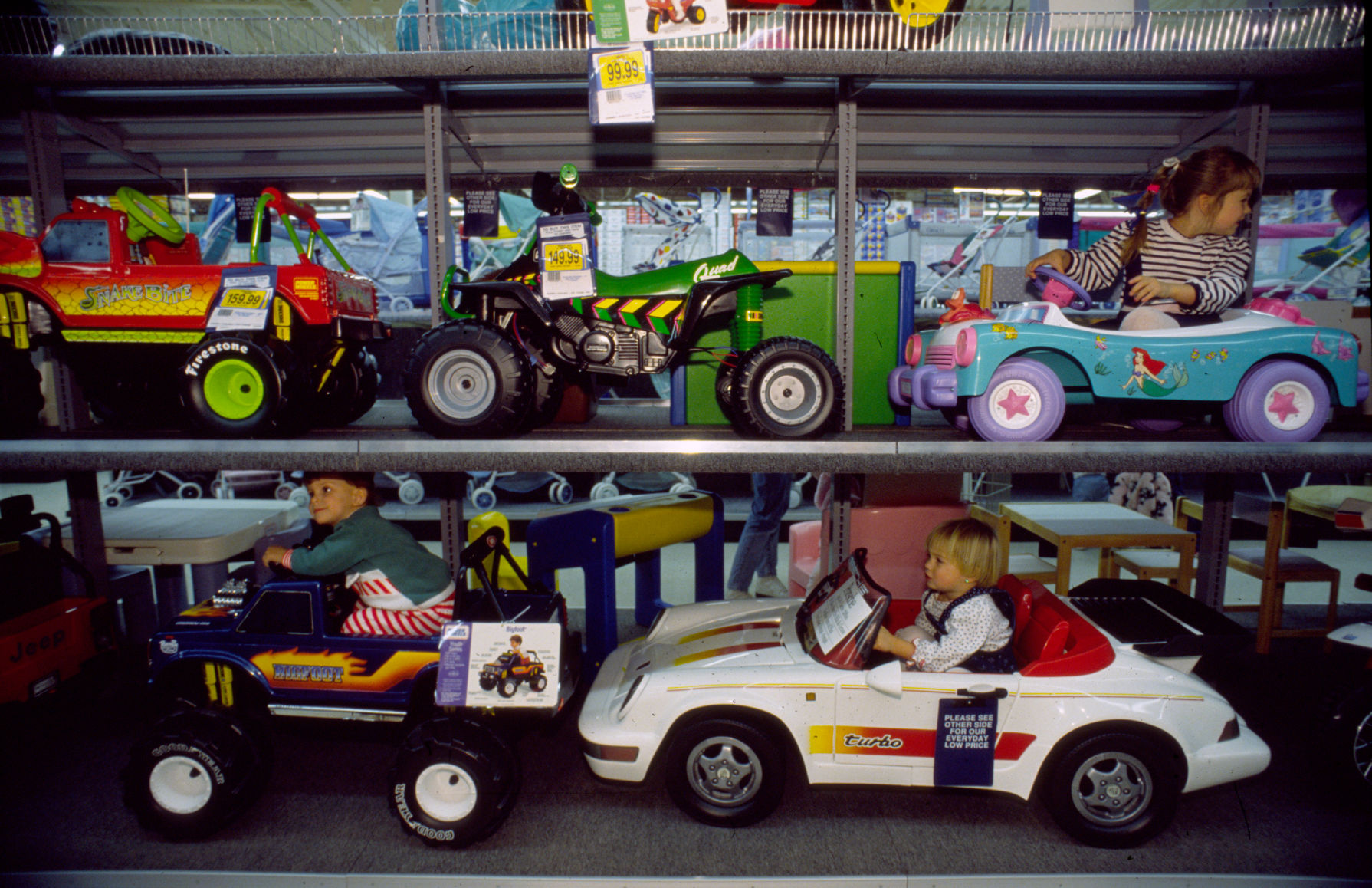 toys r us cars