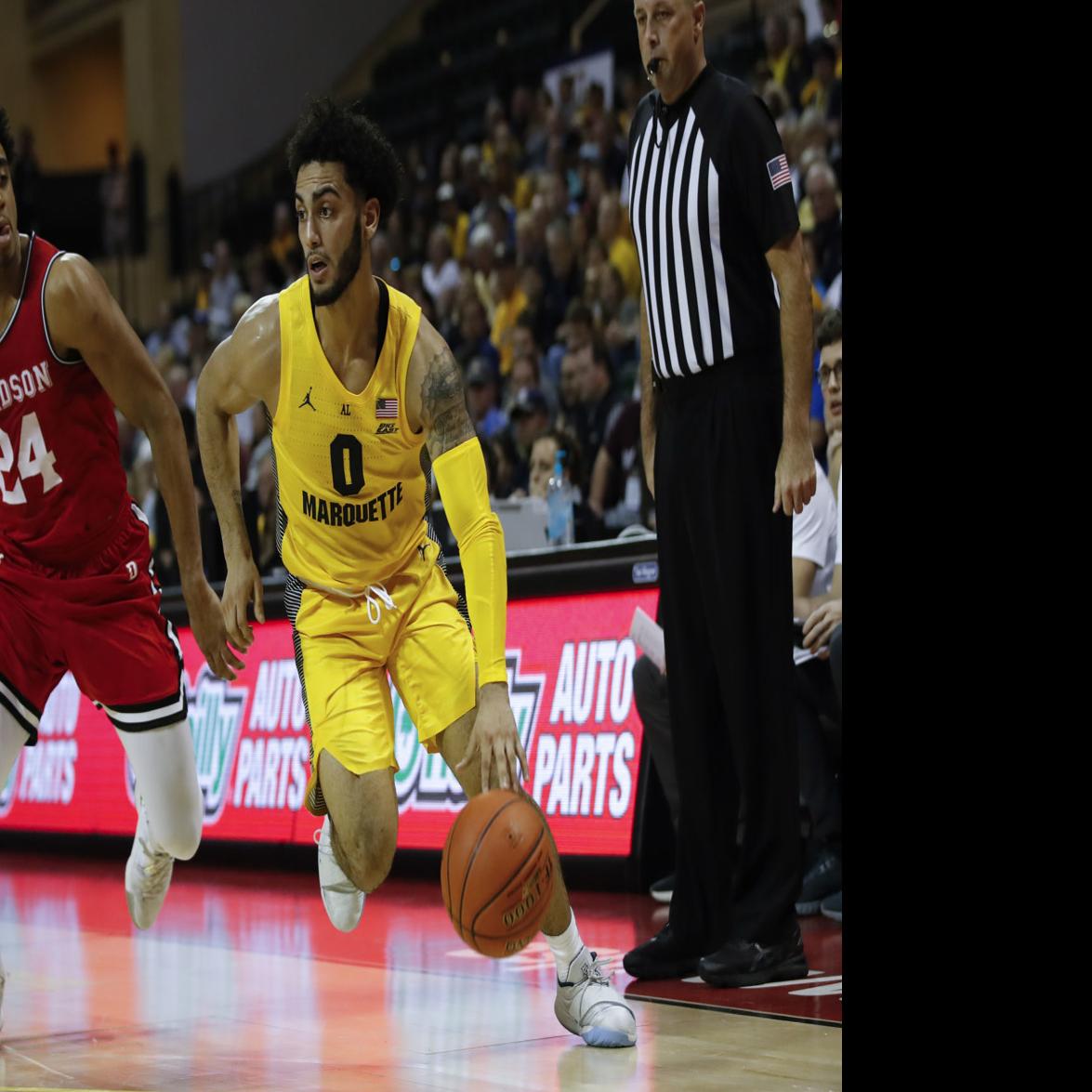 Howard Scores 40 Marquette Beats Davidson 73 63 Basketball