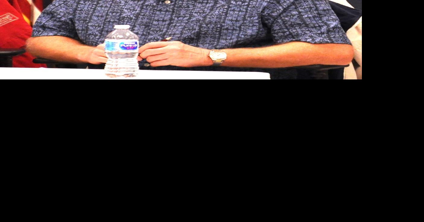 Rochester mourns the death of Village President Ed Chart