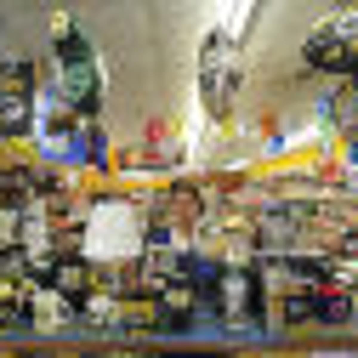 Packers Merchandise Sellers Love Countdown To Kick Off Local News Journaltimes Com