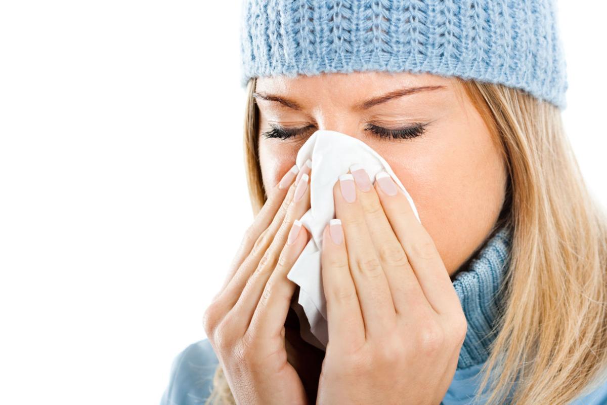 How to tell a cold from an allergy in winter