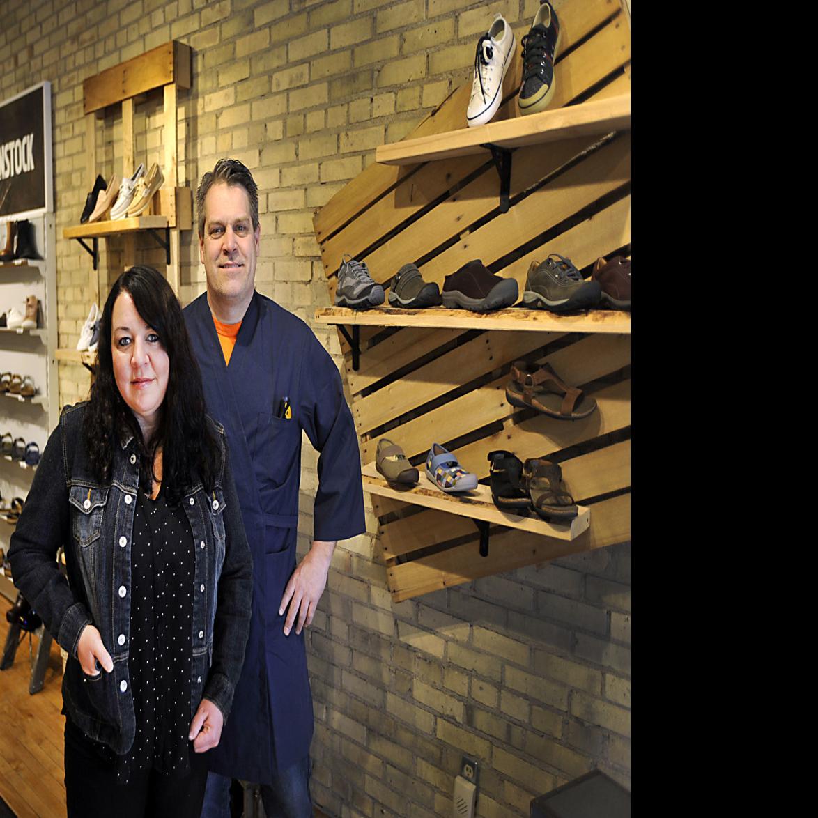 Business Booming At Burlington S Iconic Itzin S Shoes Repair