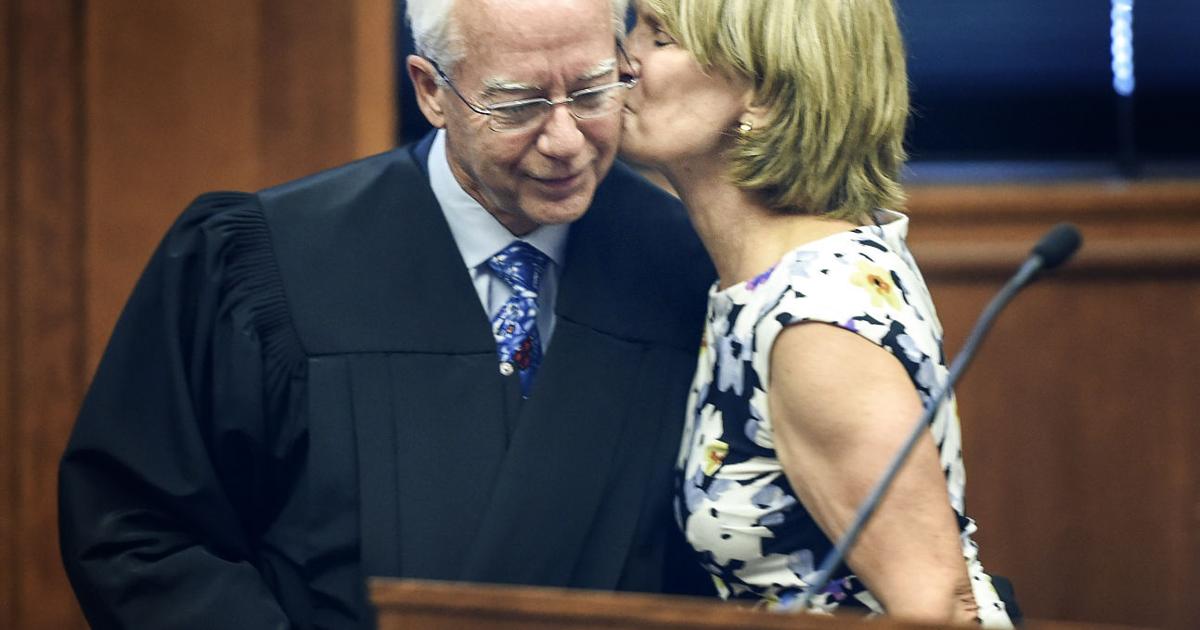 Judge Ridgeway Paulson sworn in as Judge
