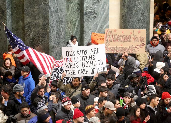 Latinos Rally 11-02182016125251