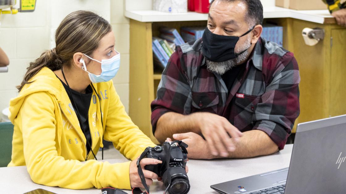 Local photographer/Racine Art Museum’s 2020 Emerging Artist inspires teens to look deeper in careers | Local News Local photographer/Racine Art Museum’s 2020 Emerging Artist inspires teens to look deeper in careers | Local News