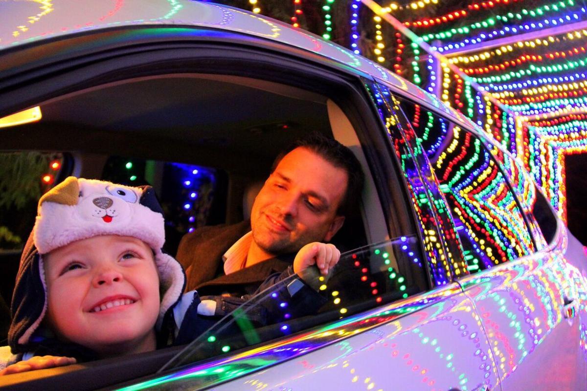 Wisconsin Christmas Carnival of Lights has more than 2 million lights