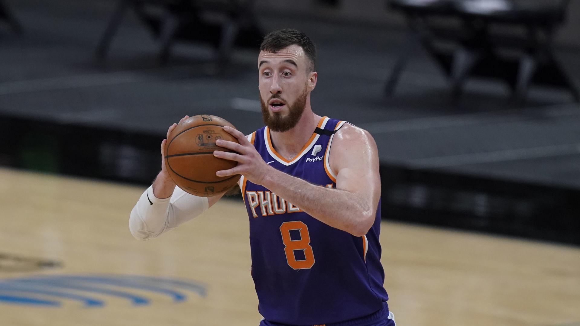 Jim Polzin: Even in a different role, Frank Kaminsky is still the life of the party - Vimarsana News