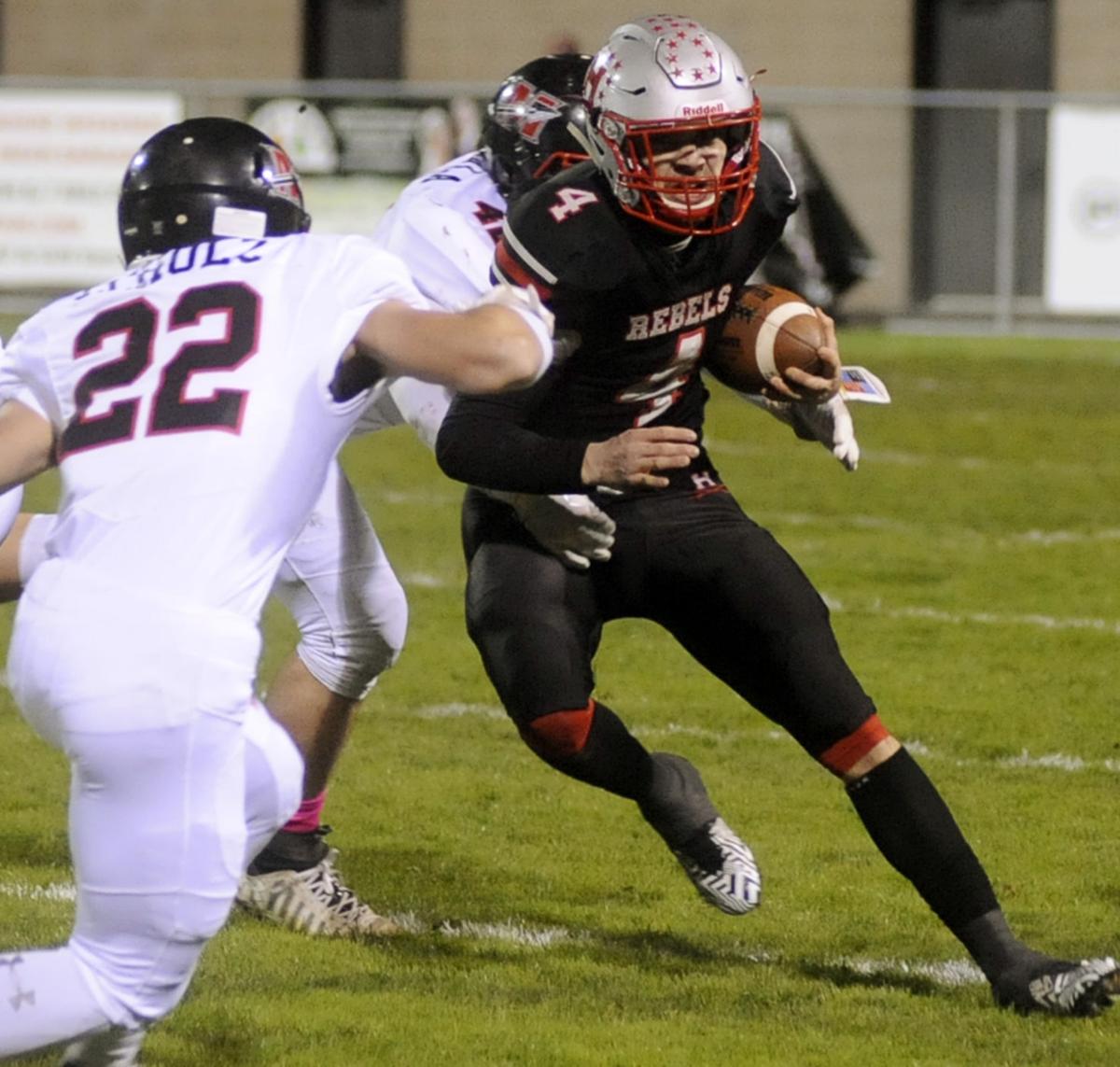 Wiaa Football Horlick Can T Find Its Legs Against Muskego Prep