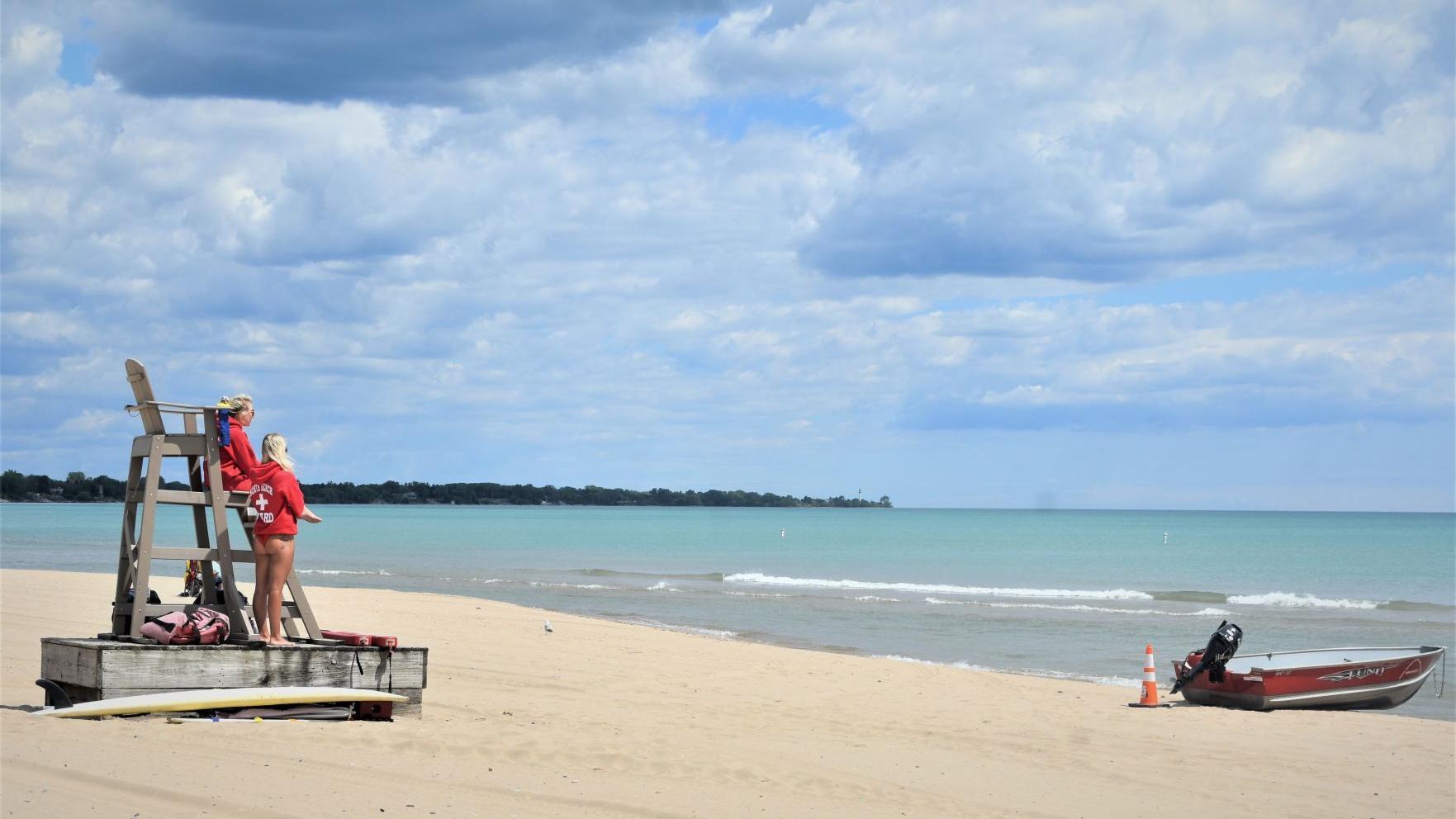 Watch Now: After three emergencies in three days, should the city lengthen lifeguard hours? - Vimarsana News