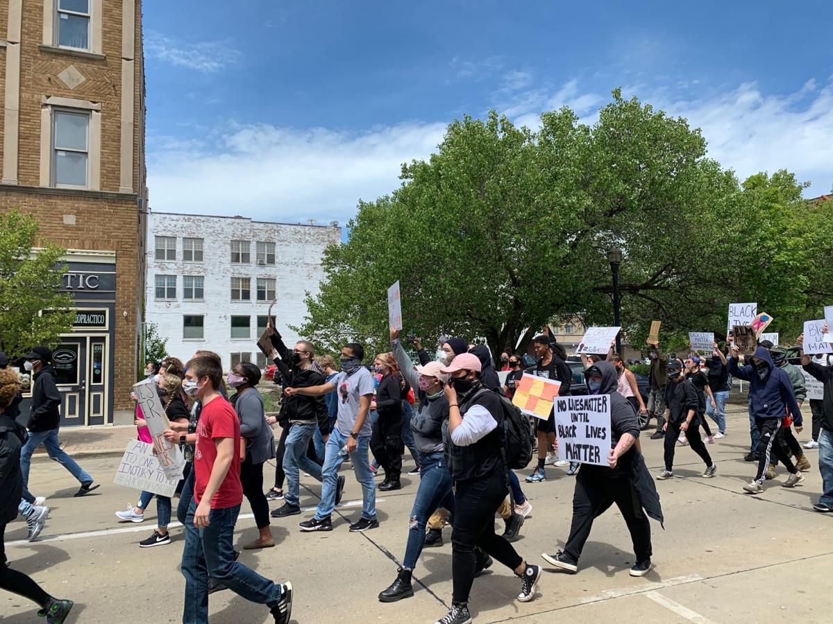 Updated Protesters March To Racine County Courthouse Crime And Courts Journaltimes Com