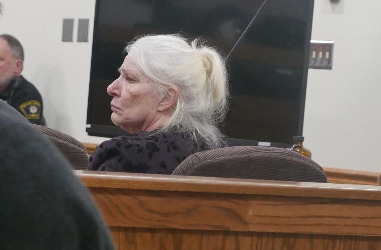 LaRoche's exhusband, woman jailed with alleged killer take the stand