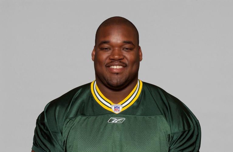 Football Former Park and Packers lineman Kevin Barry does his part for