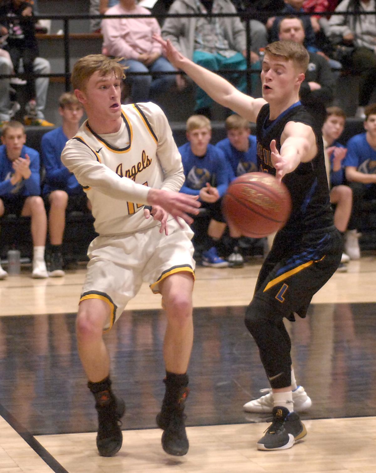 High School Boys Basketball St Catherine S Dominates Lake Mills With Videos Prep Sports Journaltimes Com