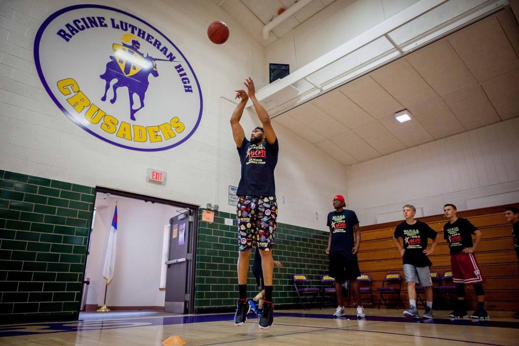 Scales Still Living The Hoop Dream Basketball Journaltimes Com